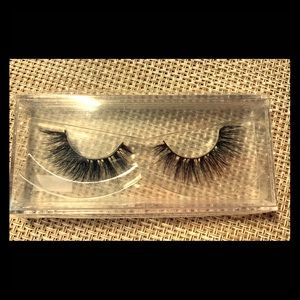 Strip mink lashes